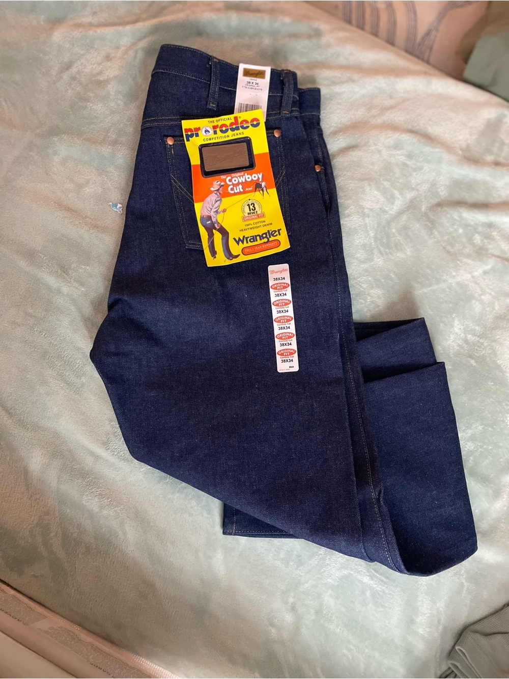 Wrangler Men's Bootcut Jeans in Dark Blue Denim
